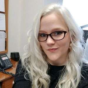 Meet your Posher, Megan